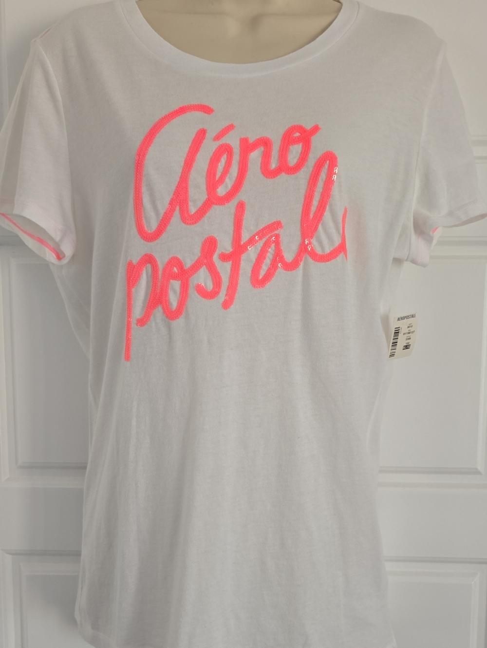 NWT Aeropostale White Crew Neck T-Shirt with Sequin Design XL